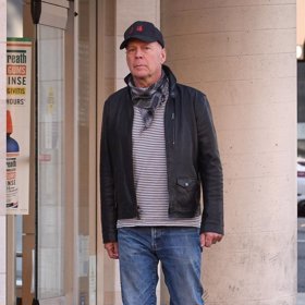 Jeho rodina ho podporuje.