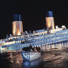 109 let od potopení Titaniku: Hrála skutečně během tragédie česká kapela?