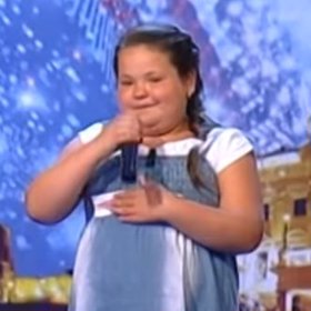 Pak se po ní ale slehla zem.