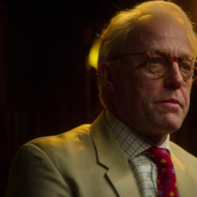 Smrt roku 2021/Death To 2021
Třeskutá výroční satira o tom, jak jsme přežívali letošní rok. Známí umělci (například k nepoznání nalíčený Hugh Grant) se trefují do všeho a do všech. A víte, co si myslí průměrná Angličanka s IQ rozbité nabíječky?