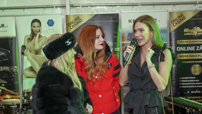 FOTO: Ta zvolila také černé barvy.