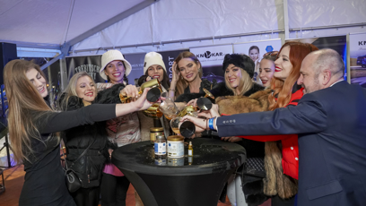 FOTO: Alkohol tekl proudem.