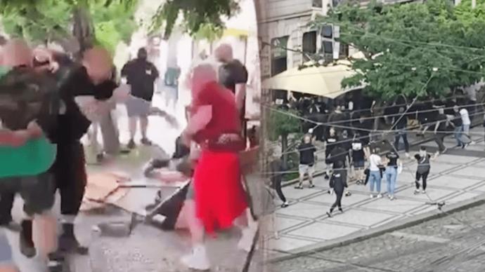 FOTO: Fotbaloví chuligáni se porvali v Praze. – stránka 1315