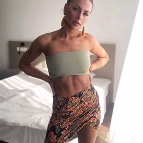 Tess je pouhých 24 let. 