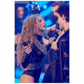 Eva Burešová je nejenom pěvecky, ale také tanečně nadaná. 