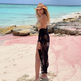 Olze to na fotce velmi sluší.