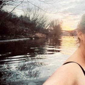 Některé Janovy milenky ji z duše nenávidí. 