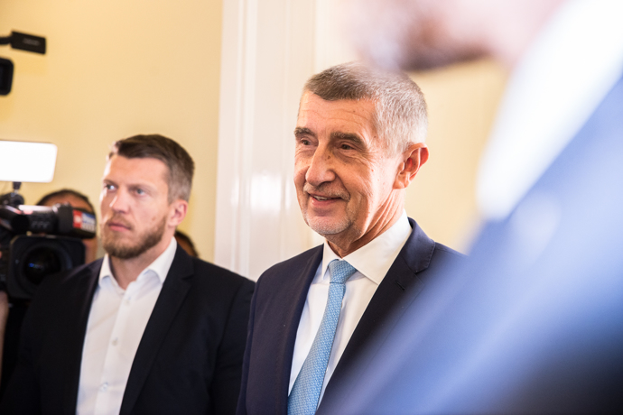 FOTO: Šéf hnutí ANO Andrej Babiš. – stránka 352