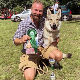 Tomáš a jeho československý vlčák.