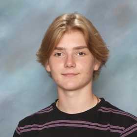 Parker Magnuson byl hokejový talent.