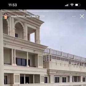 Hotel Palazzo Versace je monumentální.