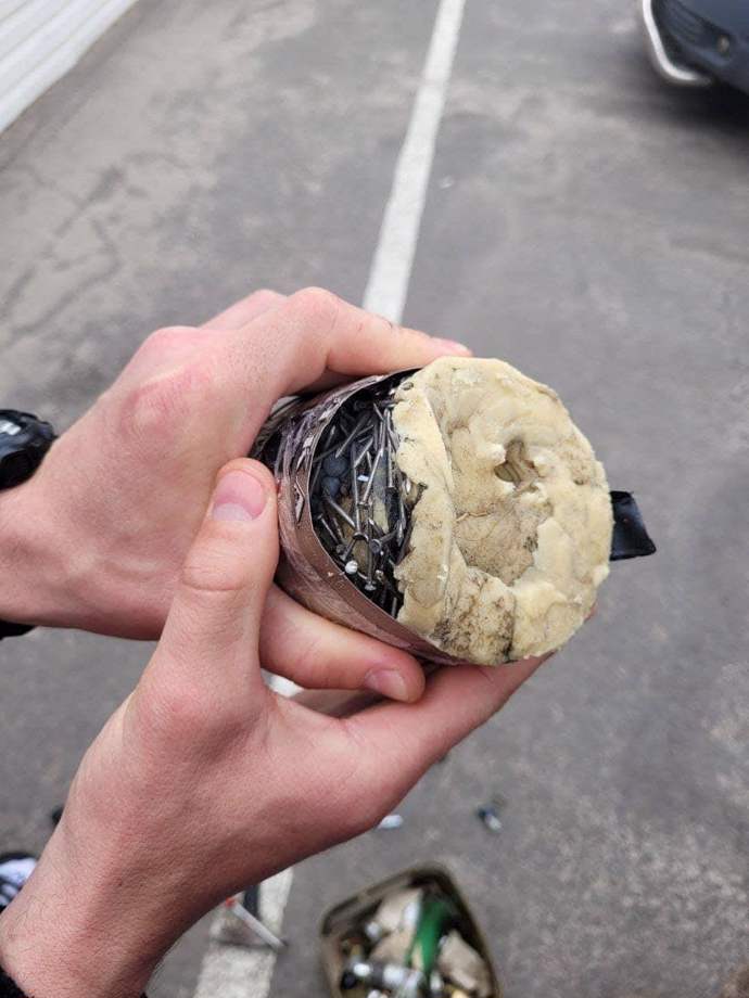 FOTO: Ruské jednotky poschovávaly výbušniny  všude možně. – stránka 1038