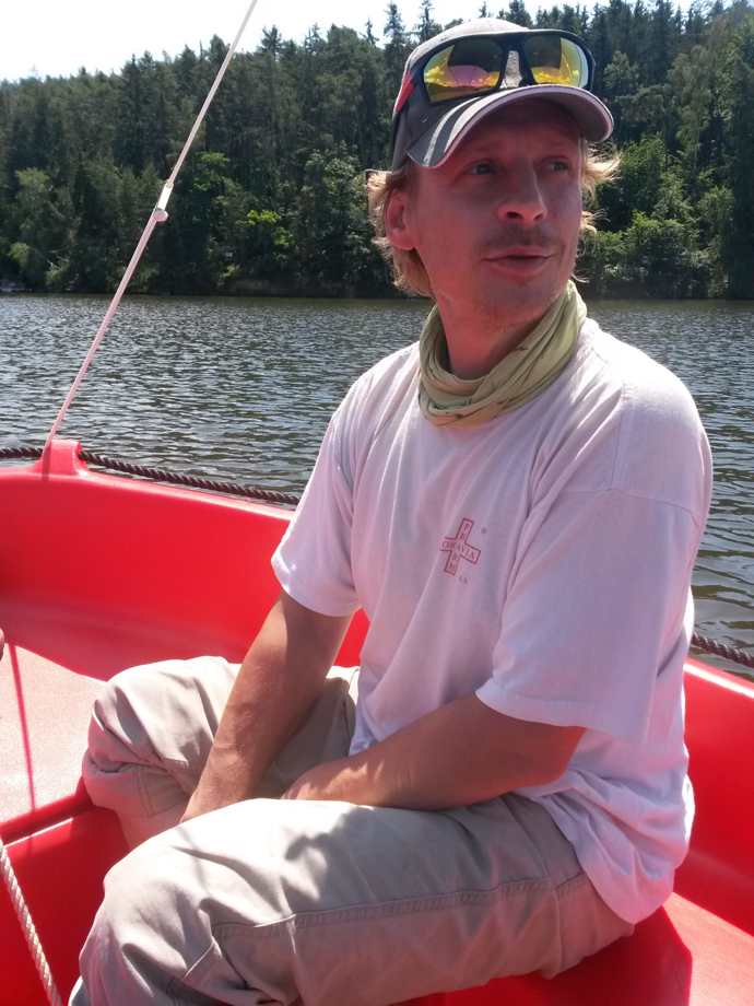 FOTO: Michal J. za svou pomoc Ukrajině zaplatil životem. – stránka 926