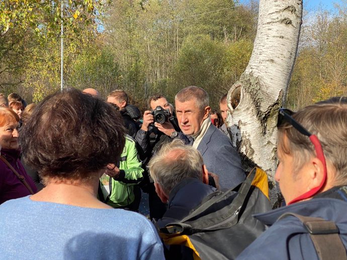 FOTO: Andrej Babiš na setkání s příznivci. – stránka 1060
