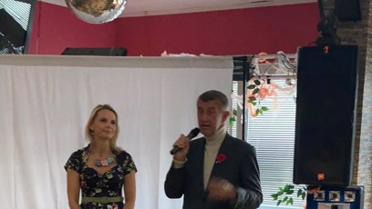 FOTO: Od prvního dne Babiš nelení.