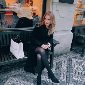 Do Prahy jezdí jenom sporadicky, ale umí si to užít. 