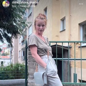 "Jaká byla 22, ve  skutečnosti, Instagrame nikdy neuvidíš," uvedla Marie Doležalová.