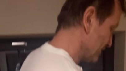 FOTO: Ten přijel po práci, aby jí uvařil.