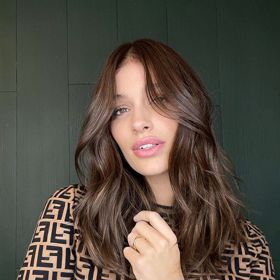 Jak se vám líbí jako tmavovláska? 