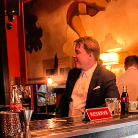 Petr Kolečko se včera večer vydal do pražského podniku.