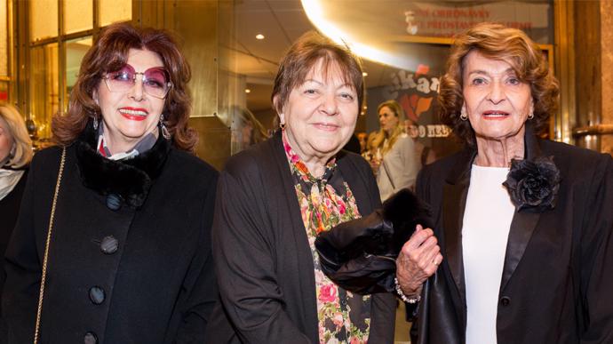 FOTO: Saskia Burešová, Jitka Zelenohorská a Yvetta Simonová.