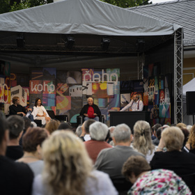 Tento díl 7 pádů Honzy Dědka se točil pod širým nebem. 