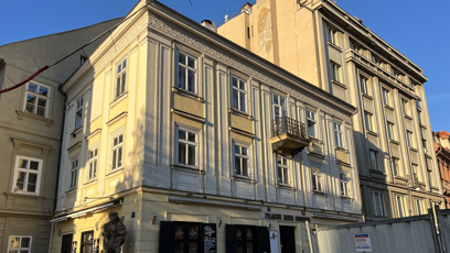 FOTO: Karlos si vodil milenku do pražského bytu v centru Prahy.