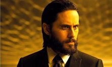 Jared Leto jako Niander Wallace ve filmu Blade Runner 2049.