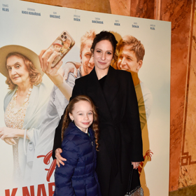 Valentýna Bečková s Veronikou Khek Kubařovou. 