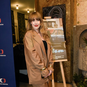 Oblíbená česká herečka Aneta Krejčíková vyjádřila svůj nesouhlas ohledně silikonů.