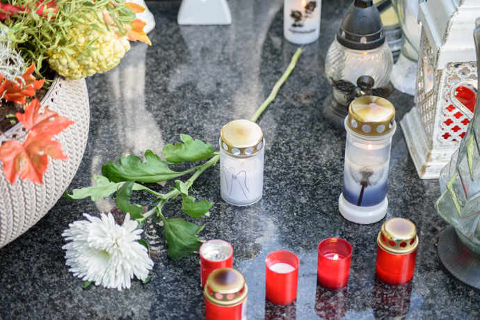 FOTO: Hrob Karla Gotta, tři roky od smrti zpěváka. – stránka 102