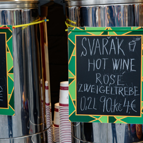 Svařené víno patří k trhům odnepaměti.