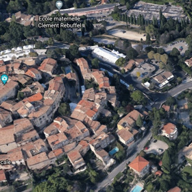 Luxusní skvost Château Bigaud za desítky milionů korun leží kousek od historického centra městečka Mougins.