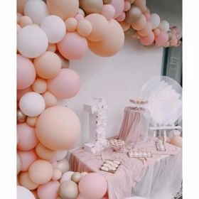 Monika fanouškům ukázala, jak oslava Ruminky vypadala.