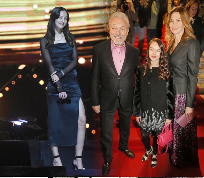 Foto k tématu Karel Gott (1939) – stránka 44