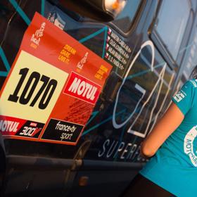 Olga si plní svůj dětský sen. 