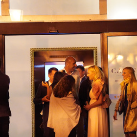 Jan Koller na jednom z karlovarských večírků.