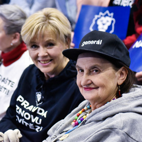 Eva Pavlová a Eva Holubová.