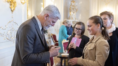 FOTO: Podepisoval se všem.