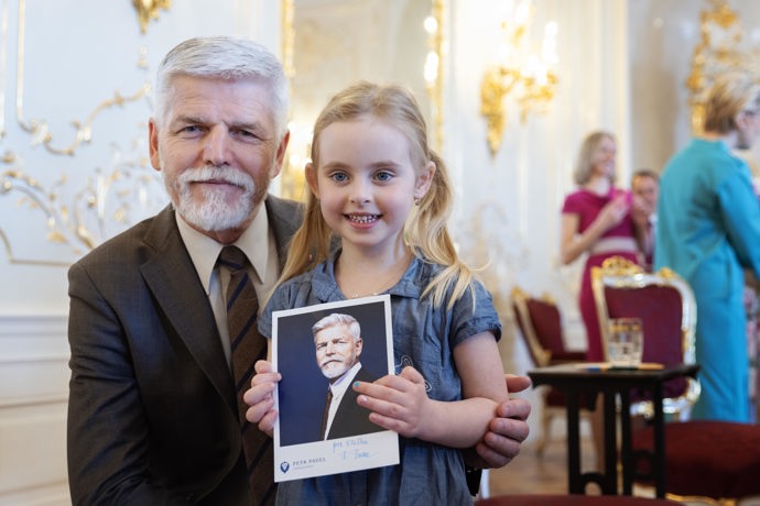 FOTO: Netradiční prezident. – stránka 2407
