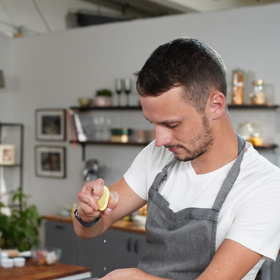 Jan Vorel z MasterChef Česko si také uvařil jeden recept.