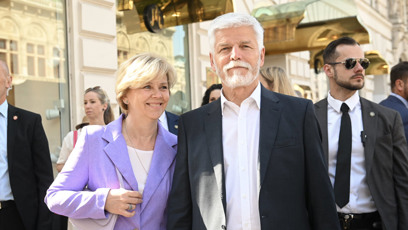 FOTO: Petr Pavel a Eva Pavlová.