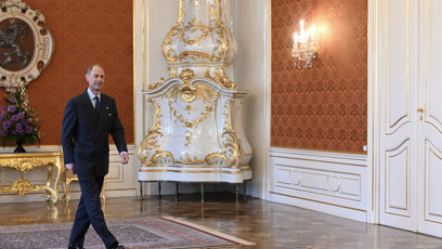 FOTO: Do Prahy přiletěl princ Edward.