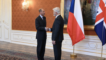 FOTO: Prezident Petr Pavel se sešel s princem Edwardem.