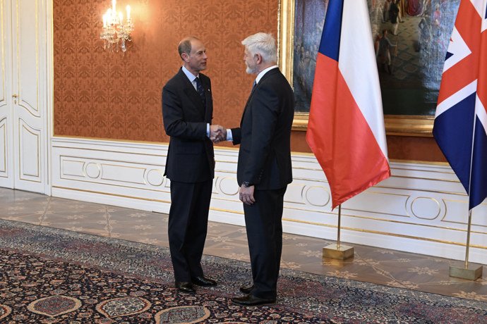 FOTO: Prezident Petr Pavel se sešel s princem Edwardem. – stránka 2781