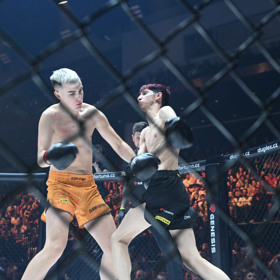 Kuběnka a Holomek se utkali podle pravidel boxu. 