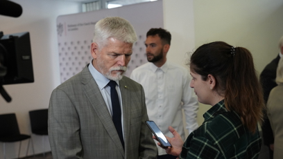 FOTO: Prezident Petr Pavel během rozhovoru pro eXtra.cz na české ambasádě v Londýně.