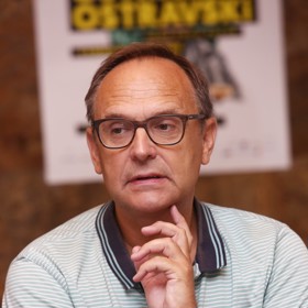 Manžel Pavel Kikinčuk