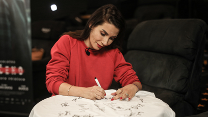 FOTO: Eva Decastelo si zahrála ve filmu Promlčeno malou roli.