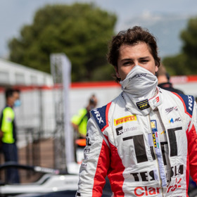 Pilot Enzo Fittipaldi.